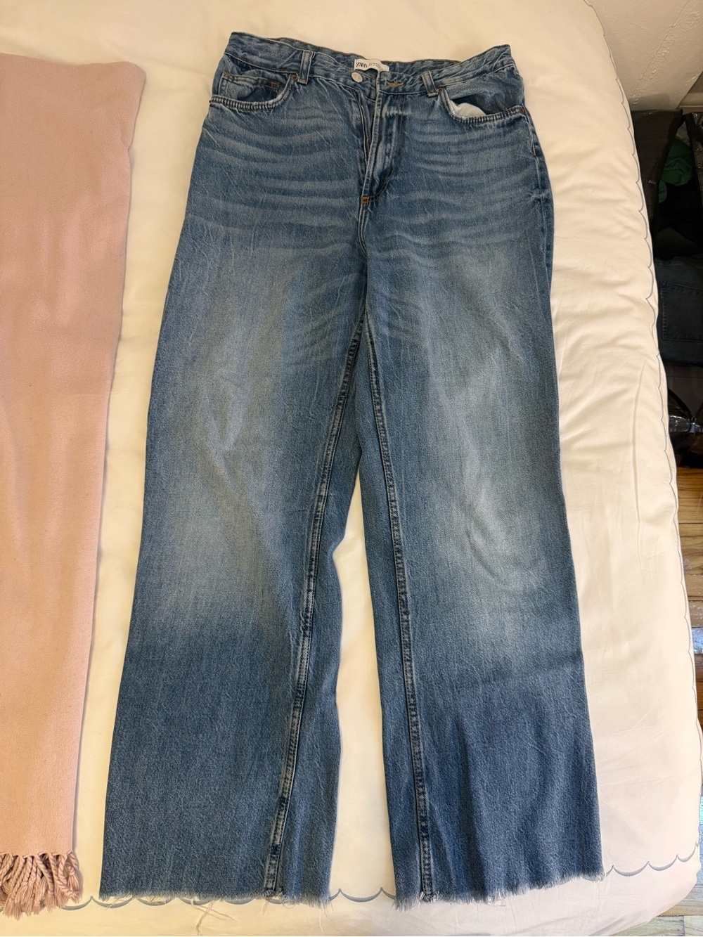 Zara Women’s Wide Leg Blue Denim Jeans